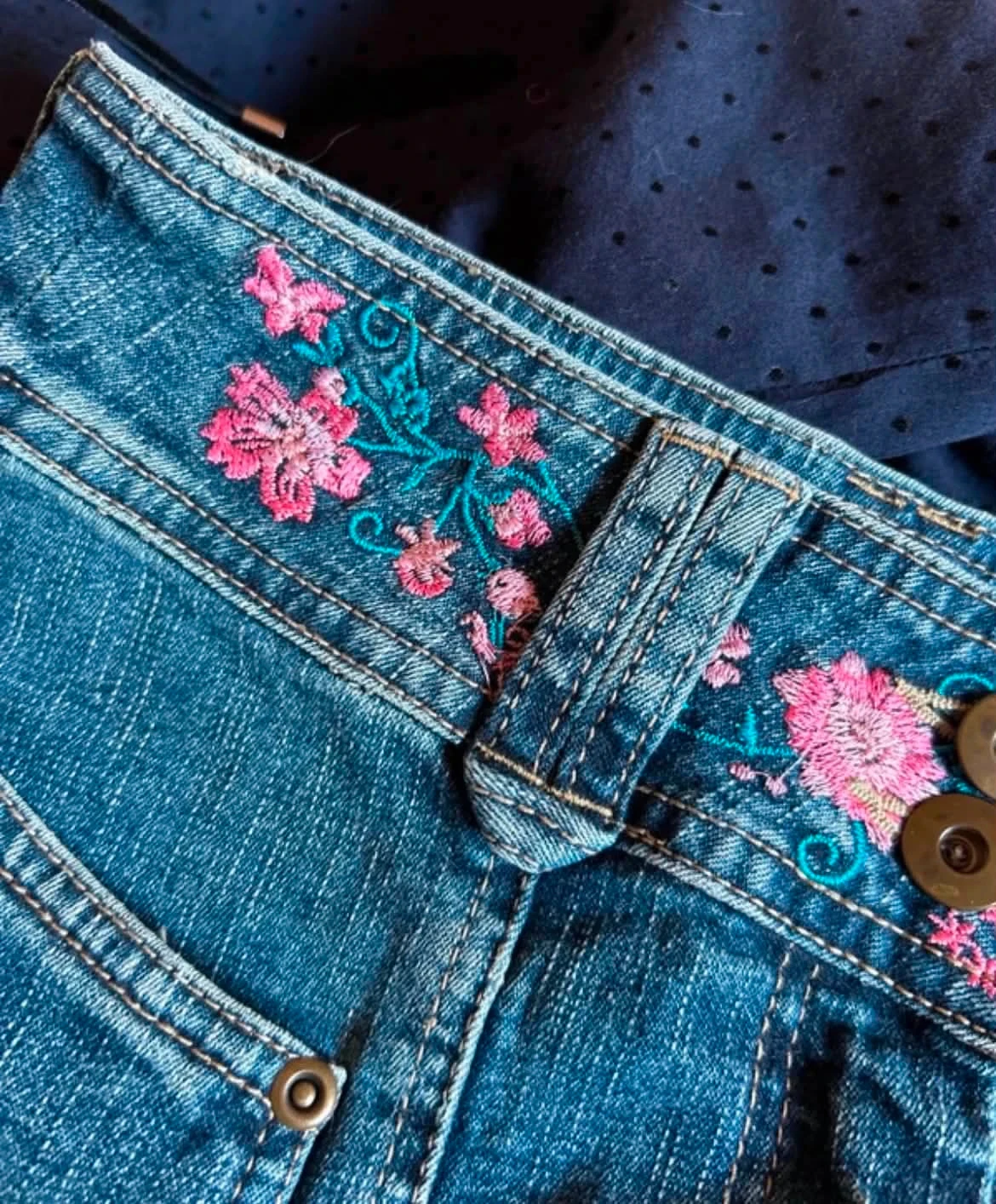 🦋Jupe en jean brodée vintage 2000 Y2K boho folk hippie cottage floral embroidery denim skirt 34/36🌸 – photo 12